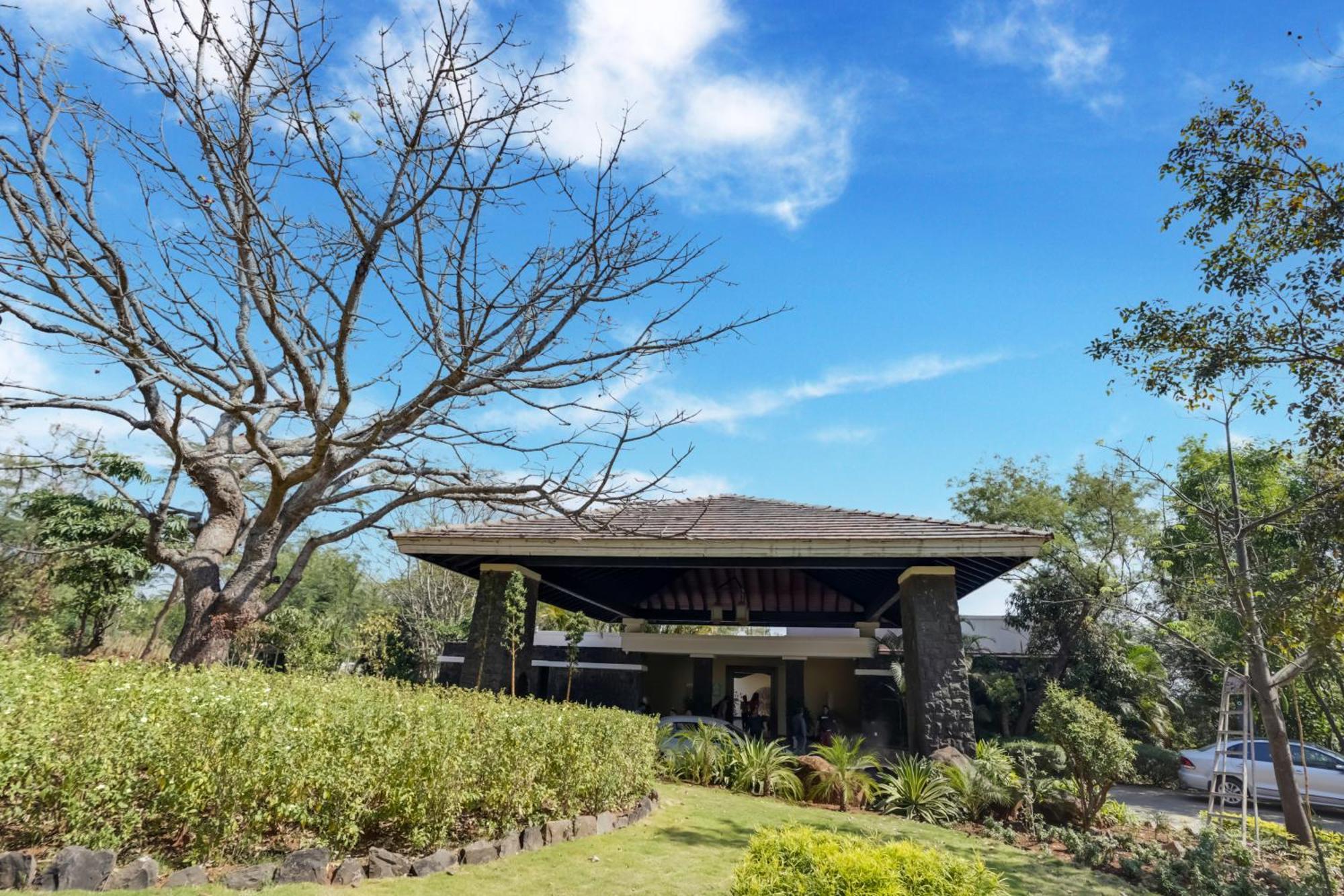 Hotel Club Mahindra Tungi, Lonavala Exterior foto